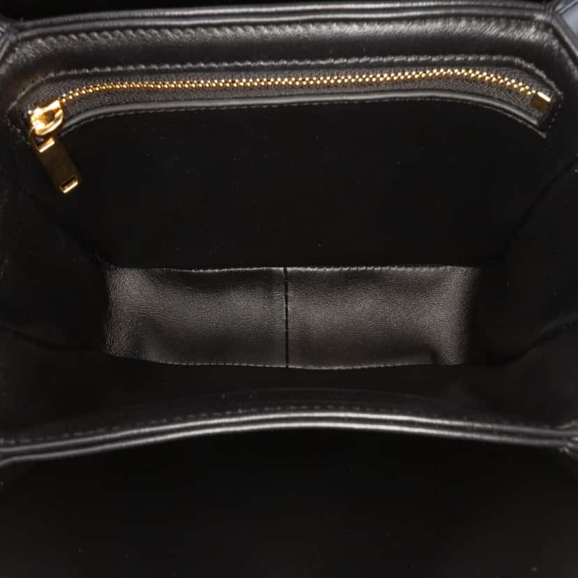 Celine Teen Shiny Calfskin Triomphe Crossbody Black Leather Good condition - Model View