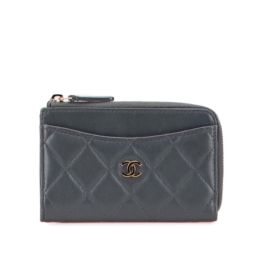 Chanel CC Quilted Lambskin Zip Around Card Holder Black Leather Good condition - Front View