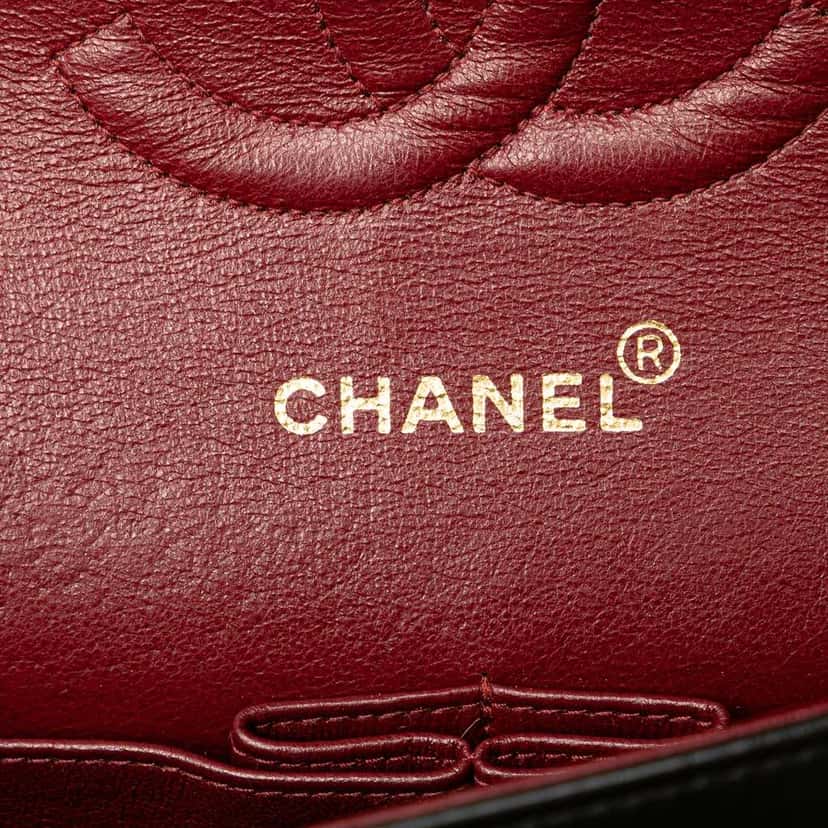Chanel Medium Classic Lambskin Double Flap Black Leather Good condition - Box View
