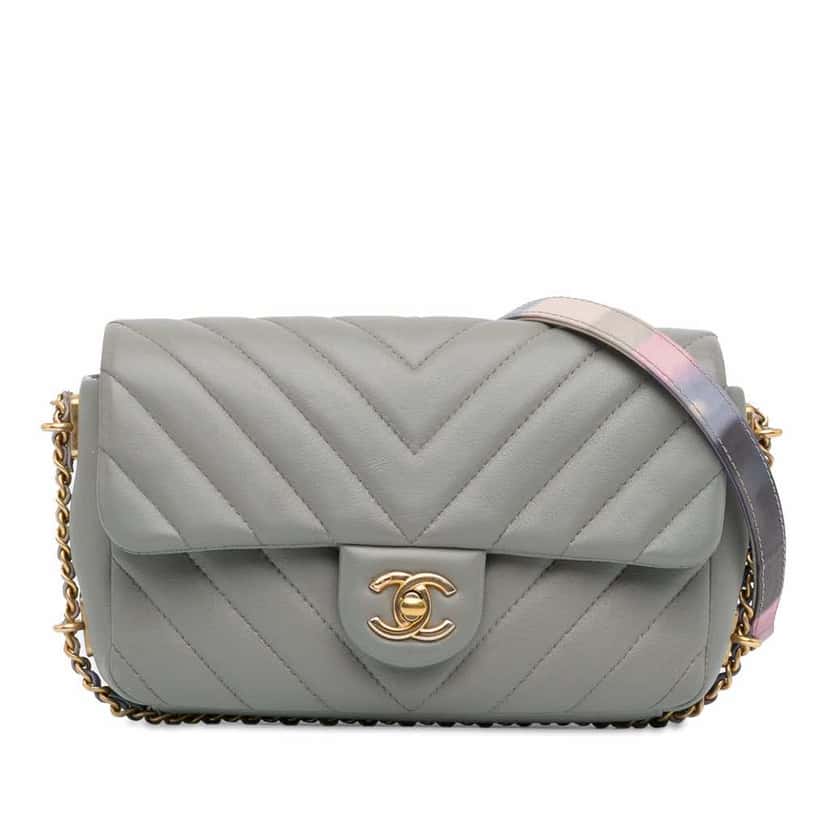 Chanel Mini Rectangular Chevron Lambskin Chain Around Flap Grey Leather Good condition - Front View