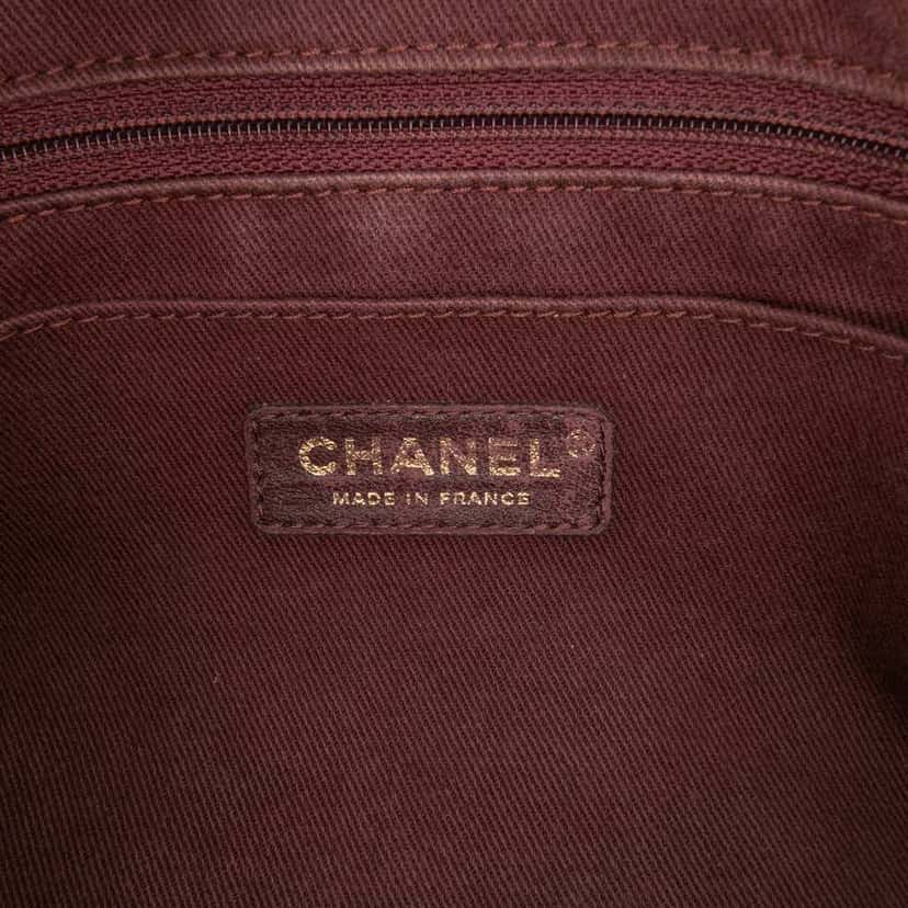 Chanel Small Grained Calfskin Neo Executive Shopper Tote Black Leather Good condition - Box View