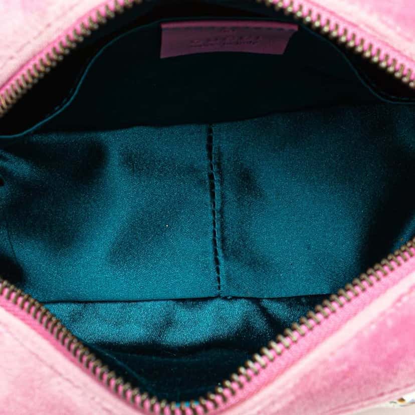 Gucci Mini GG Marmont Crystal Embellished Matelasse Velvet Crossbody Pink Velvet Good condition - Model View