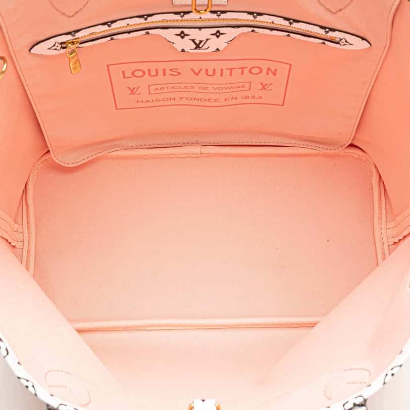 Louis Vuitton Monogram Giant Neverfull MM Red Canvas Good condition - Model View