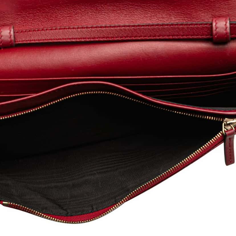 Gucci Microguccissima Wallet on Strap Red Leather Good condition - Model View