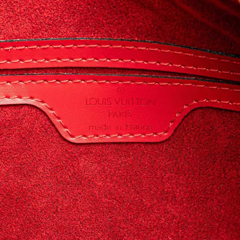 Louis Vuitton Epi Soufflot Red Leather Good condition - Box View