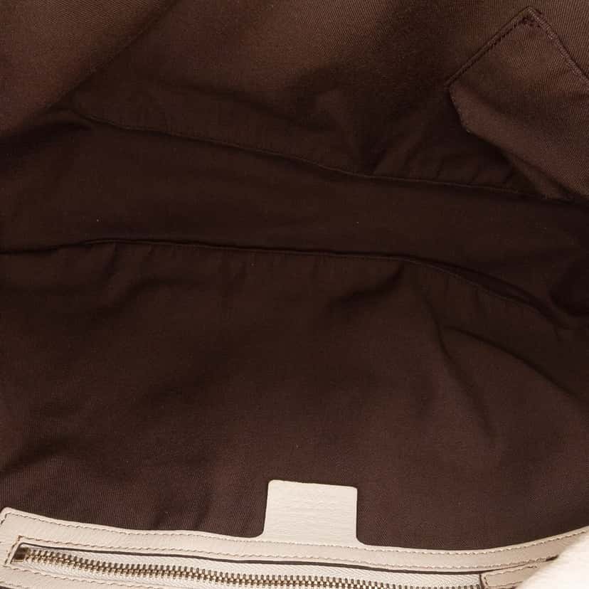 Gucci GG Canvas Charlotte Crossbody Brown Canvas Fair condition - Model View
