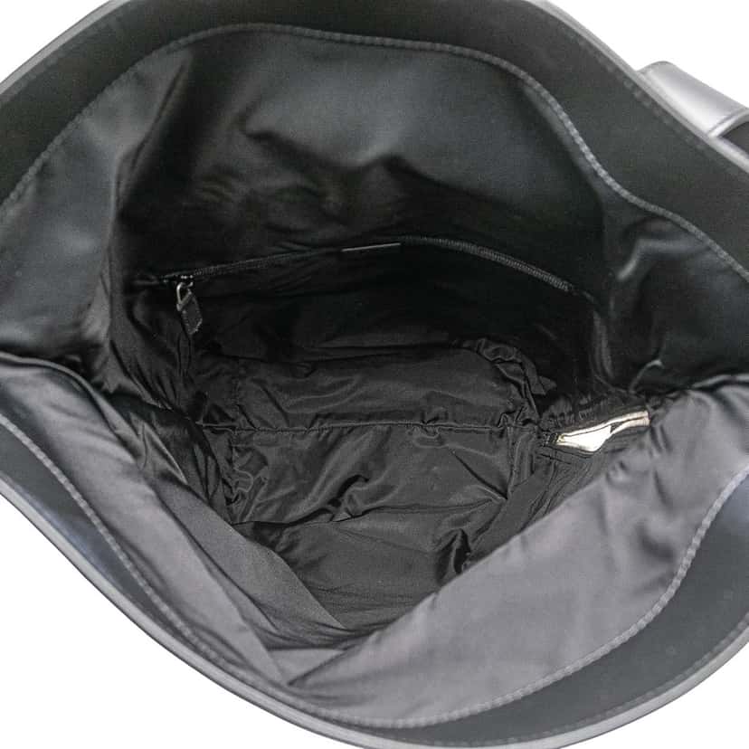 Gucci Canvas Techno Web Fold Over Backpack Black Canvas Good condition - Model View