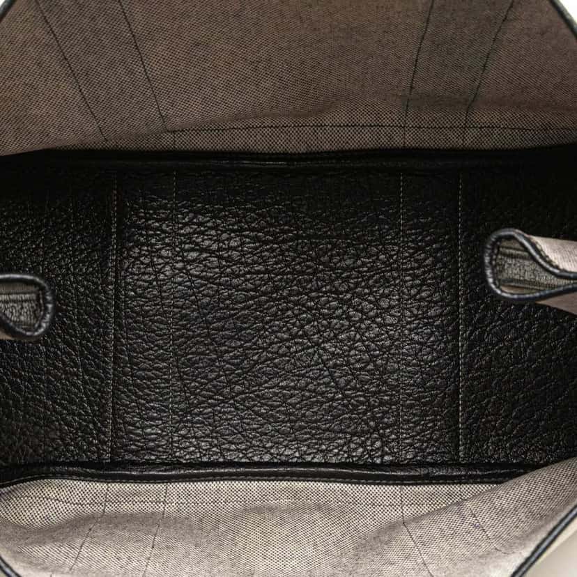 Hermès Toile and Negonda Garden Party 36 Grey Canvas Good condition - Model View