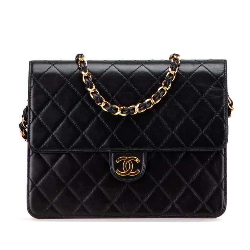 Chanel CC Quilted Lambskin Single Flap Black Leather Good condition - Front View