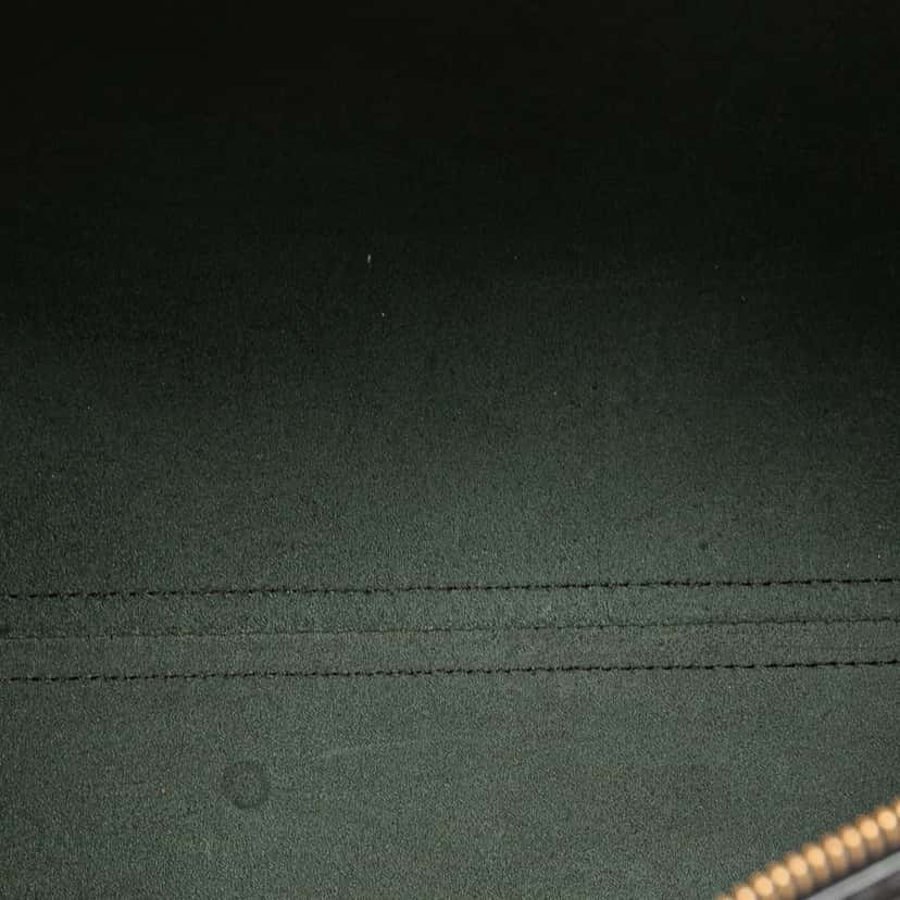 Louis Vuitton Epi Speedy 35 Black Leather Good condition - Model View