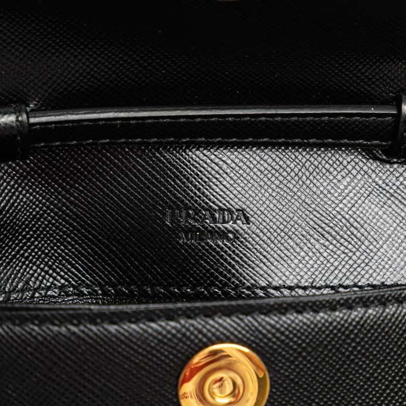 Prada Saffiano Crossbody Black Leather Good condition - Box View