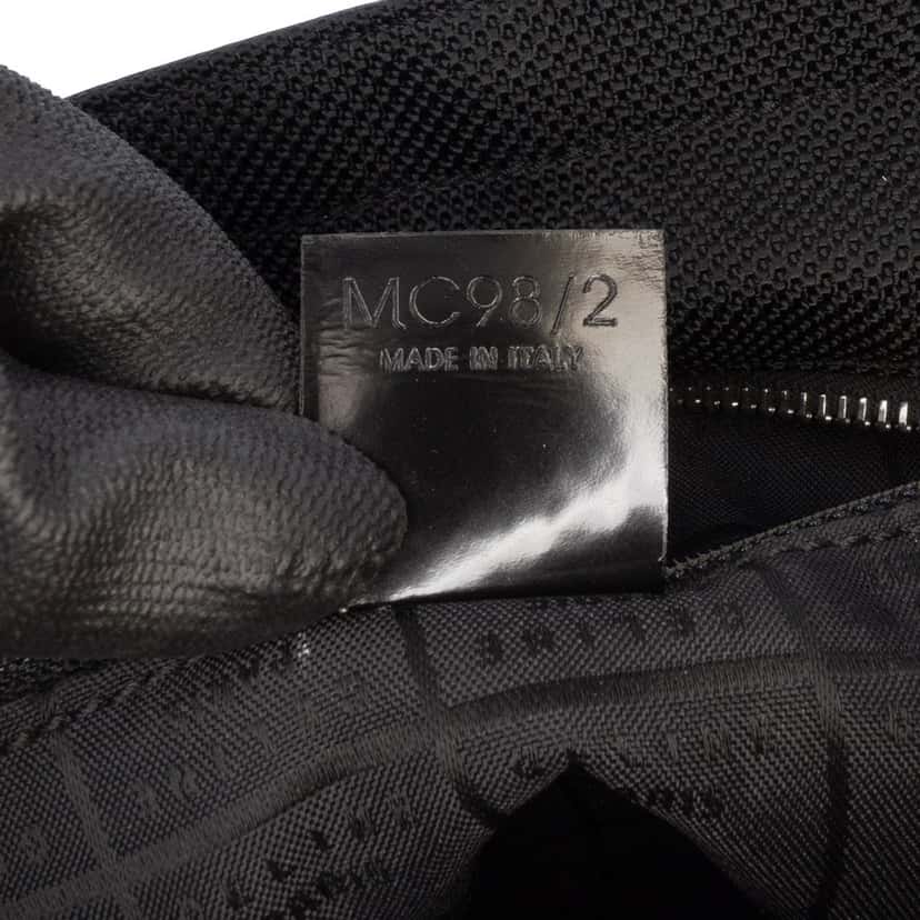 Celine Nylon Shoulder Bag Black Good condition - Box View