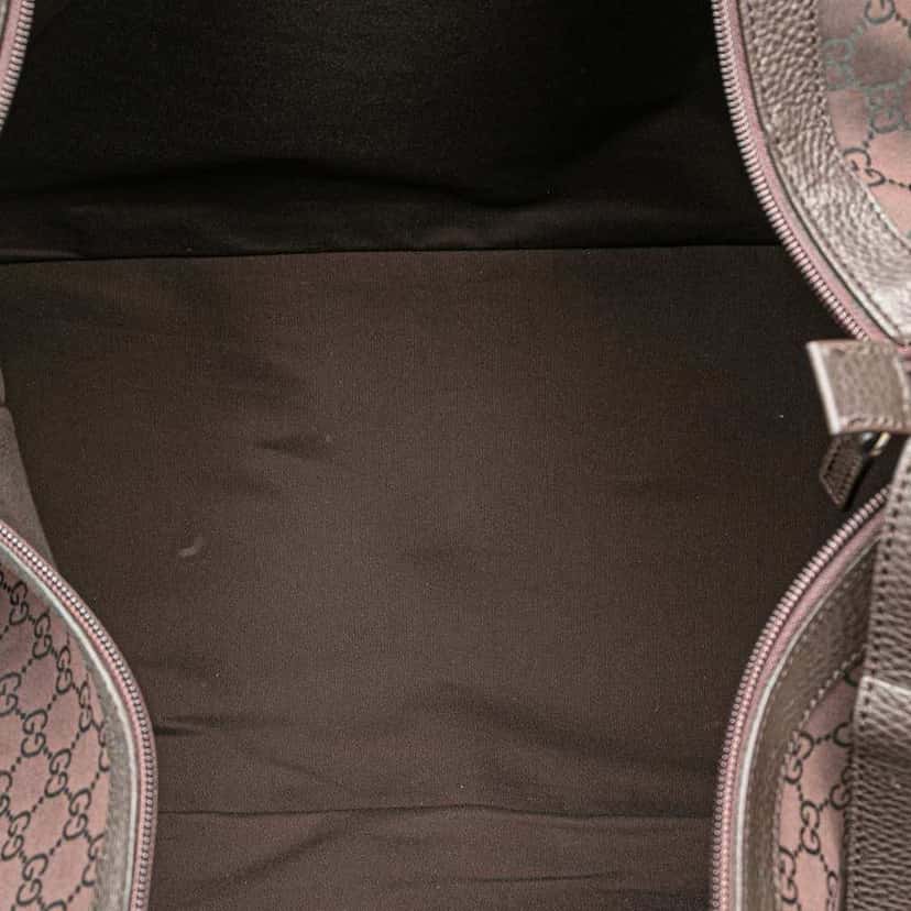 Gucci XL GG Nylon Travel Bag Brown Good condition - Model View