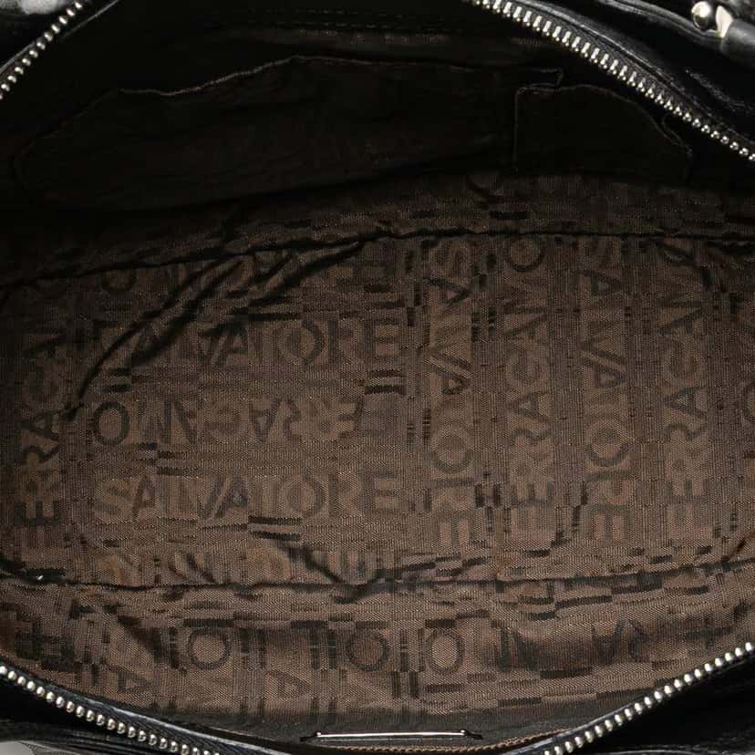 Salvatore Ferragamo Leather Gancini Shoulder Bag Black Leather Good condition - Model View