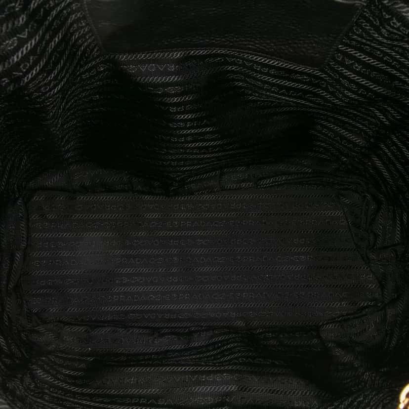 Prada Vitello Daino Open Convertible Tote Black Leather Good condition - Model View