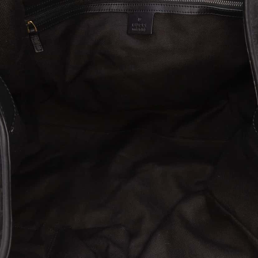 Gucci Large Nubuck and Suede Brocade Soft Stirrup Shoulder Bag Black Leather Good condition - Model View