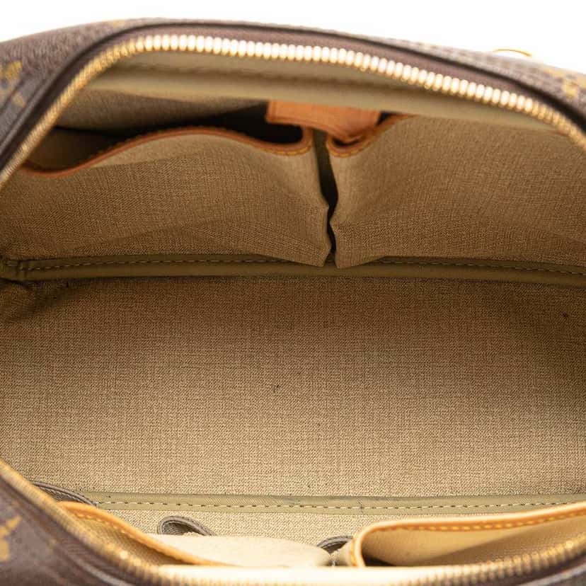 Louis Vuitton Monogram Deauville Brown Canvas Good condition - Model View