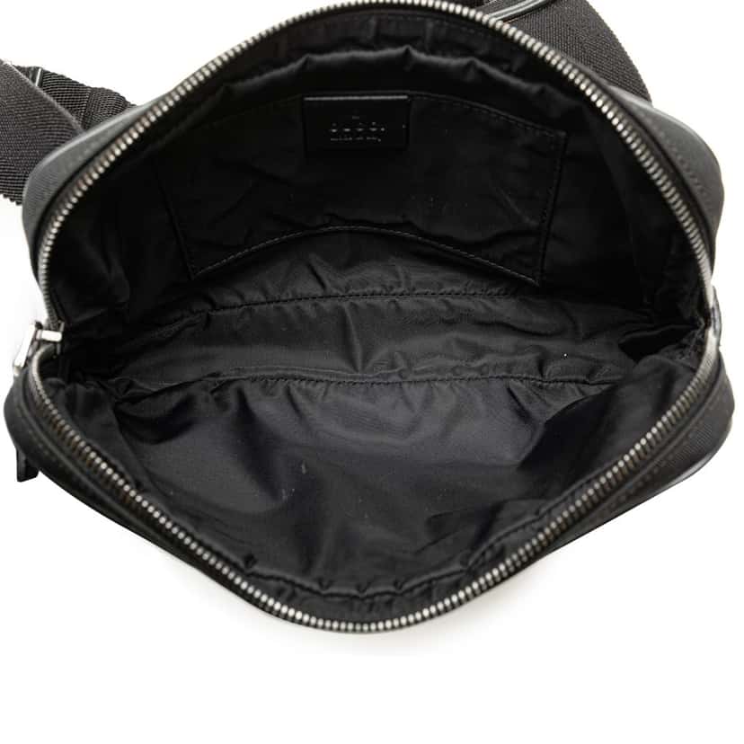 Gucci Guccissima Nylon Trim Belt Bag Black Good condition - Model View