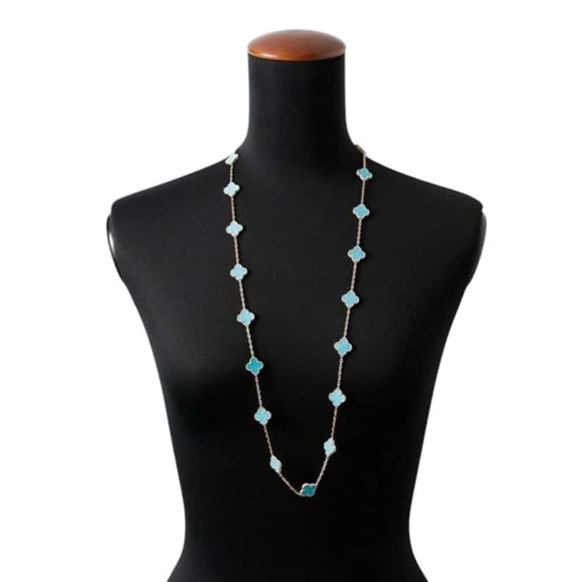 Van Cleef & Arpels 18 Yellow Gold and Turquoise Vintage Alhambra 20 Motif Long Necklace Gold Gold Good condition - Model View