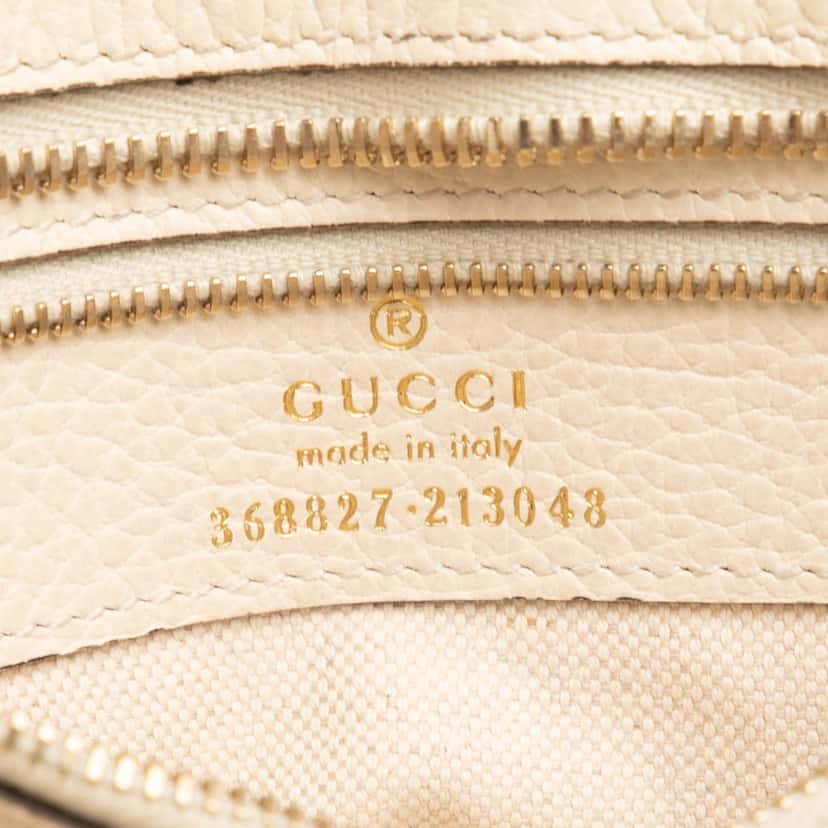 Gucci Mini Leather Swing Satchel White Leather Good condition - Box View