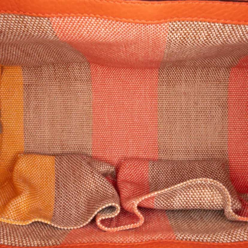 Gucci Small Leather Bamboo Daily Satchel Orange Leather Good condition - Model View