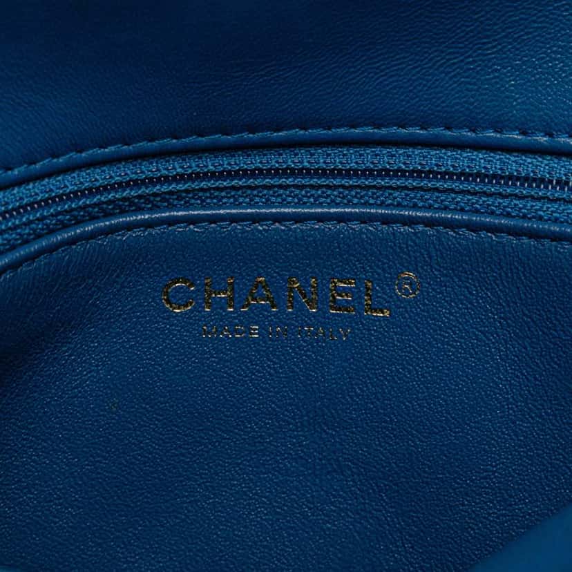 Chanel Medium Lambskin Trendy CC Top Handle Bag Blue Leather Good condition - Box View