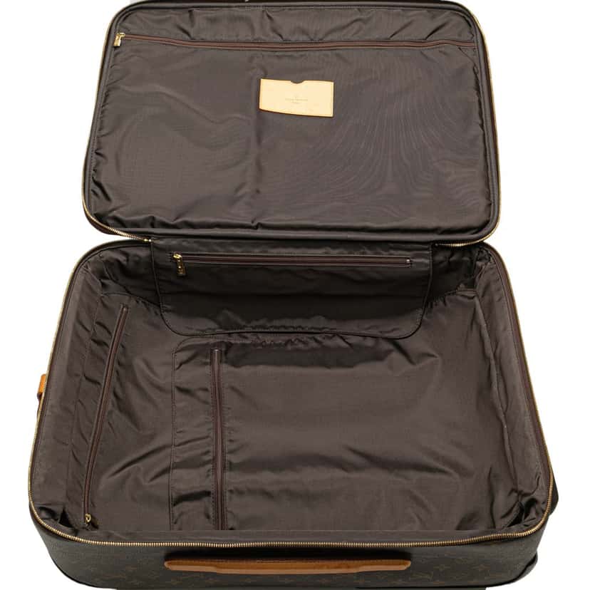 Louis Vuitton Monogram Pegase 55 Brown Canvas Good condition - Model View