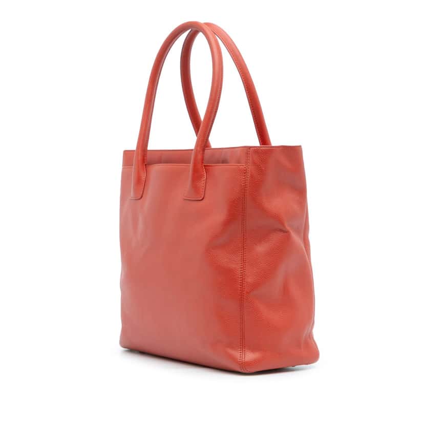 Chanel Tall Calfskin Executive Cerf Tote Red Leather Fair condition - Back View