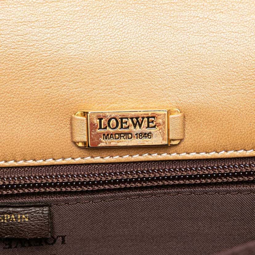 Loewe Anagram Leather Flap Crossbody Brown Leather Good condition - Box View