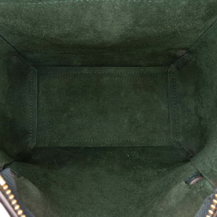 Celine Nano Grained Calfskin Belt Bag Green Leather Good condition - Model View