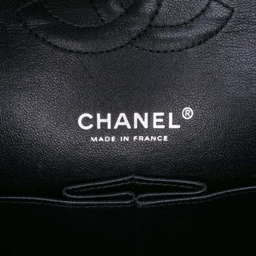 Chanel Medium Classic Caviar Double Flap Black Leather Good condition - Box View