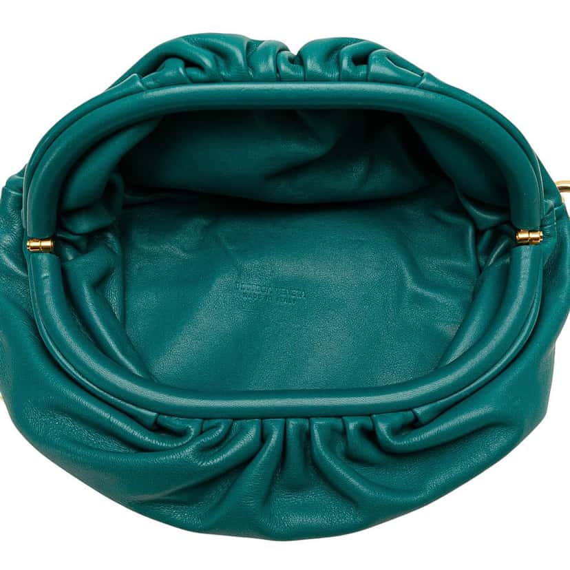 Bottega Veneta Lambskin Belt Chain Pouch Blue Leather Very good condition - Model View