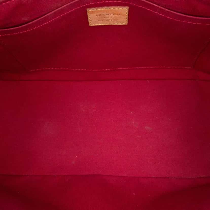 Louis Vuitton Monogram Vernis Rosewood Avenue Red Leather Good condition - Model View