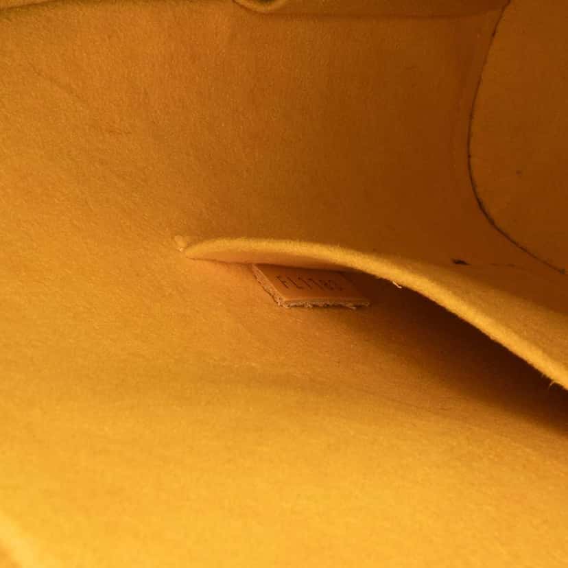 Louis Vuitton Epi Alma PM Yellow Leather Good condition - Box View