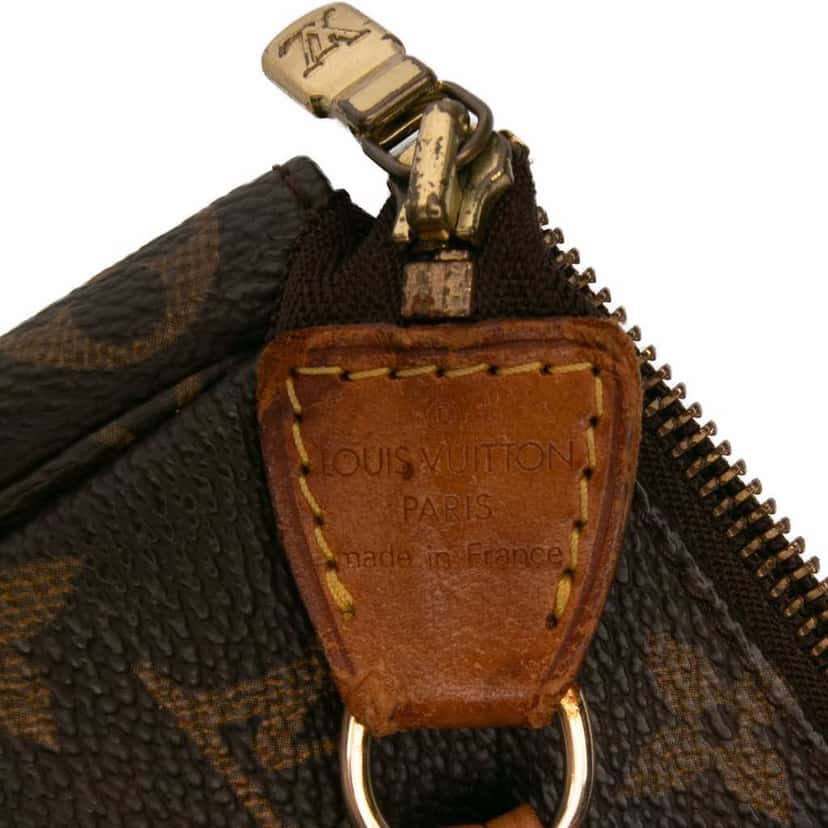 Louis Vuitton Monogram Pochette Accessoires Brown Canvas Good condition - Box View