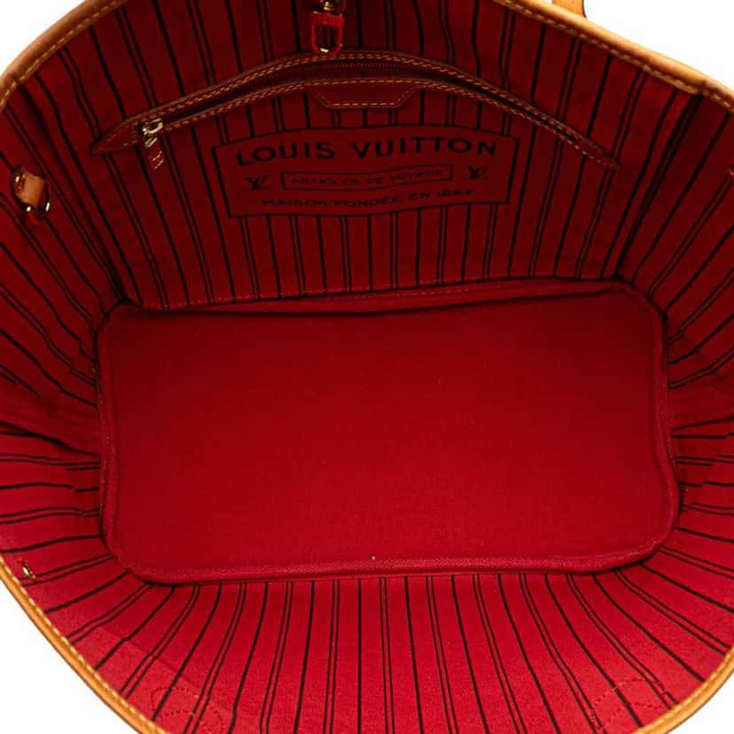 Louis Vuitton Monogram Neverfull MM Brown Canvas Good condition - Model View