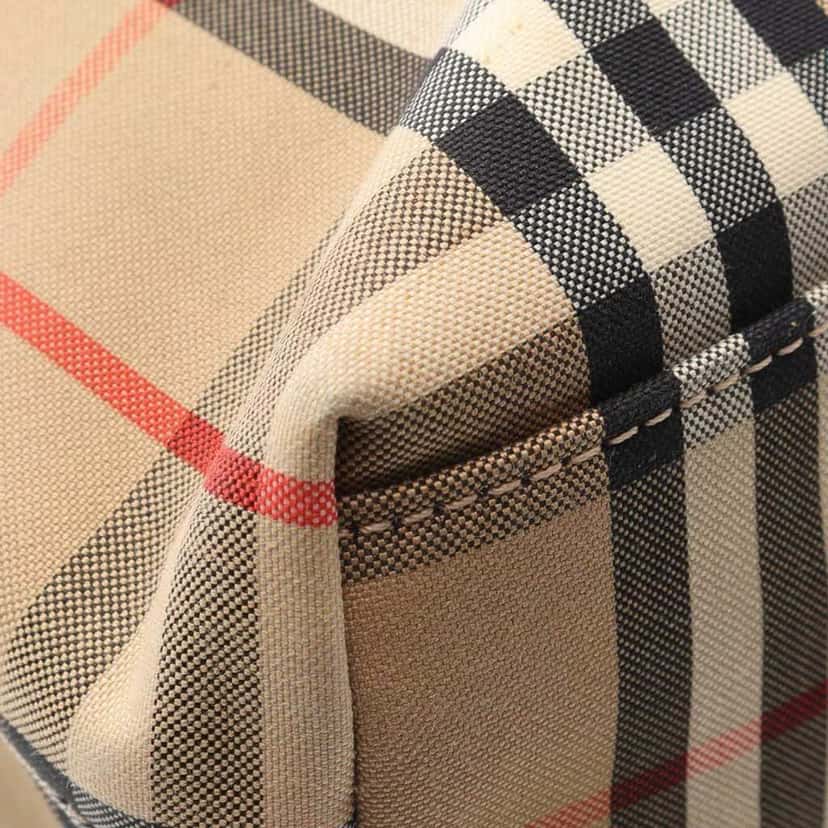 Burberry House Check Nylon Artie Satchel Brown Good condition - Box View