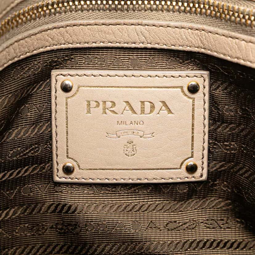 Prada Vitello Daino Open Convertible Tote Brown Leather Good condition - Box View