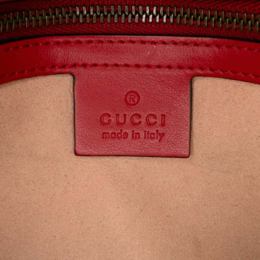 Gucci Small GG Marmont Matelasse Leather Flap Crossbody Red Leather Good condition - Box View