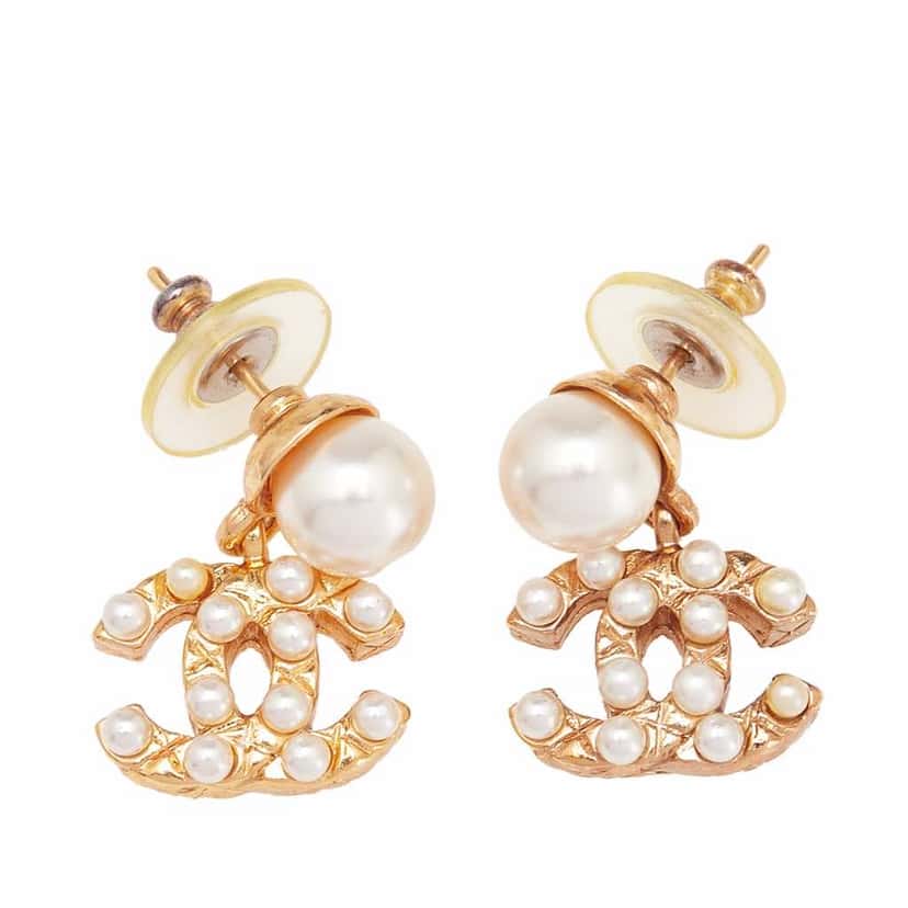 Chanel CC Gold Plated Faux Pearl Drop Push Back Earrings Gold Metal Good condition - Front View