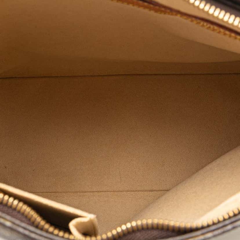 Louis Vuitton Monogram Looping GM Brown Canvas Good condition - Model View