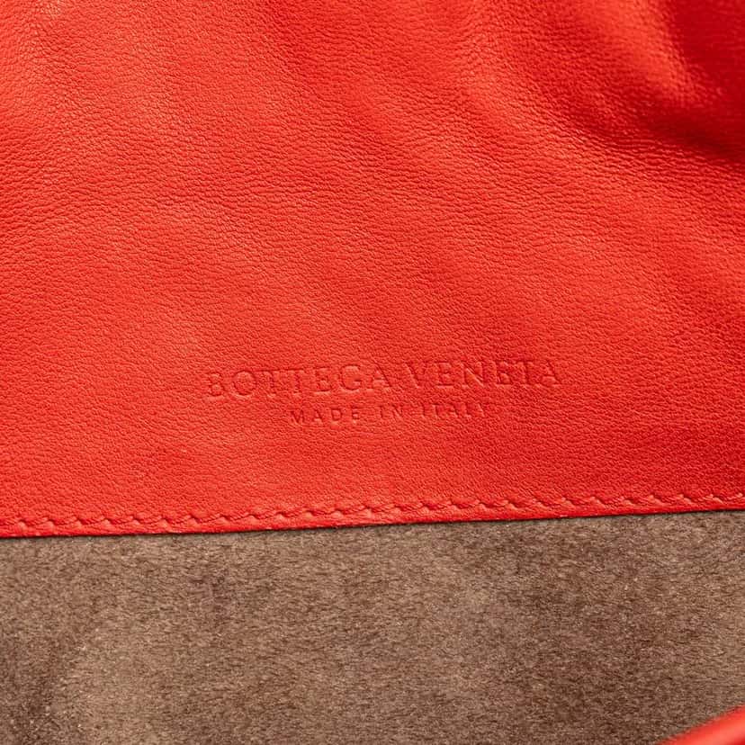 Bottega Veneta Mini Nappa Intrecciato Turn Lock Crossbody Red Leather Good condition - Box View
