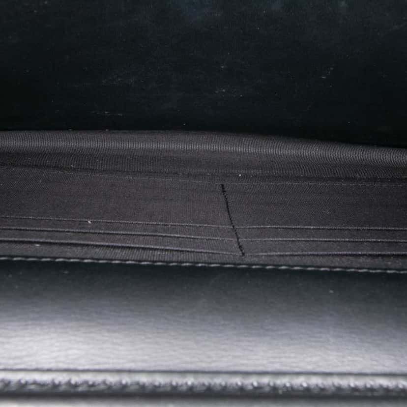 Chanel Lambskin Coco Boy Wallet On Chain Black Leather Good condition - Model View