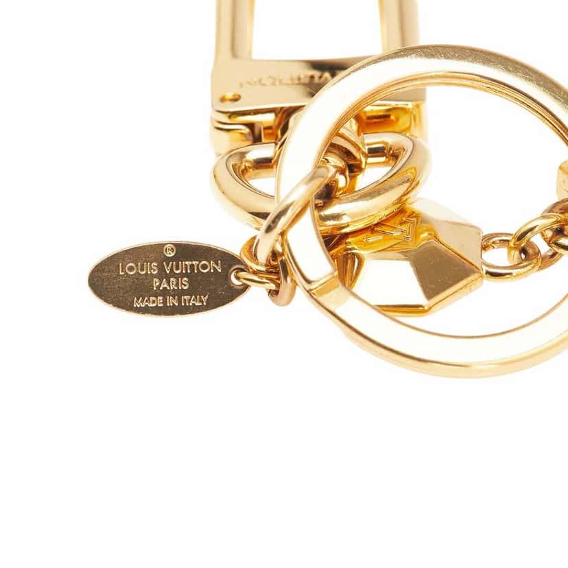 Louis Vuitton Gold Plated LV Facettes Bag Charm and Key Holder Gold Metal Good condition - Back View