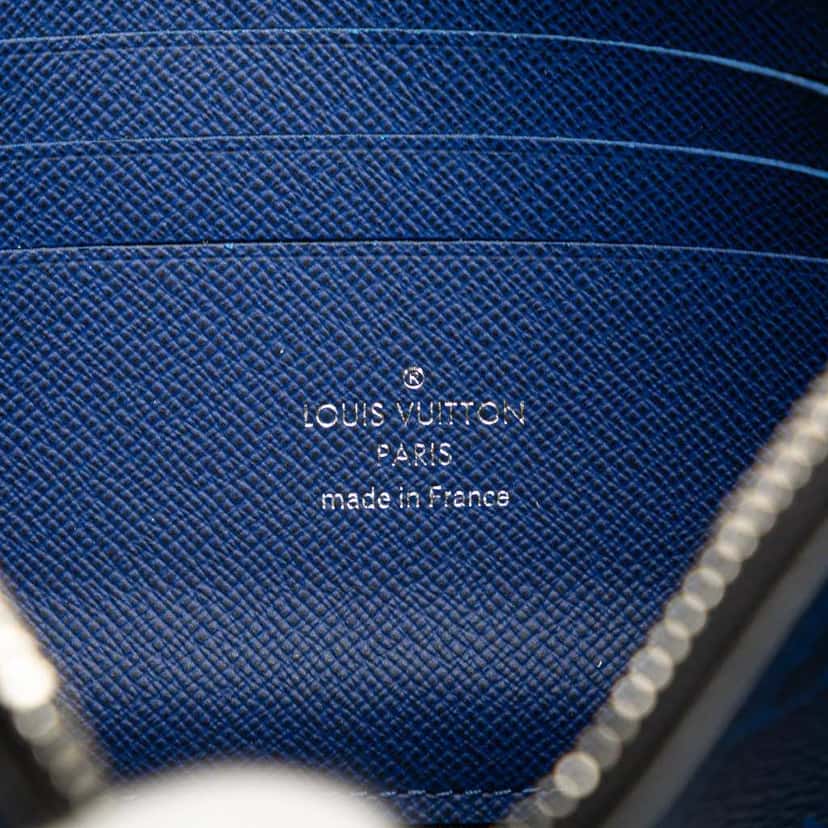 Louis Vuitton Monogram Taigarama Pochette Discovery PM Blue Canvas Good condition - Box View