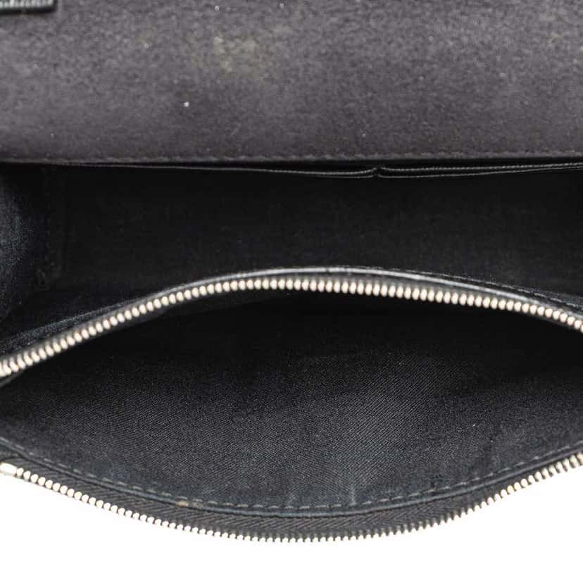 Fendi Studded Leather Karlito Wallet on Chain Black Leather Good condition - Model View