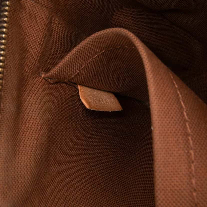 Louis Vuitton Monogram Pochette Accessoires Brown Canvas Good condition - Box View