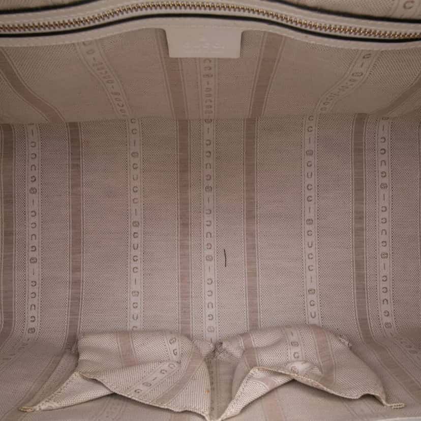 Gucci Medium Diamante Leather Boston Bag White Leather Good condition - Model View