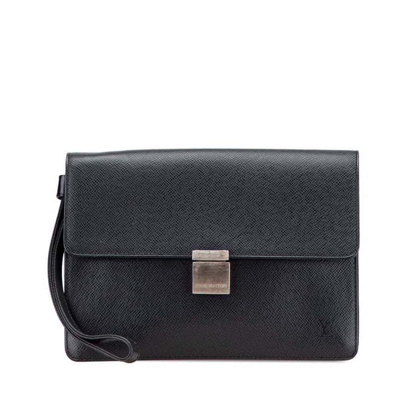 Louis Vuitton Taiga Selenga Black Leather Good condition - Front View