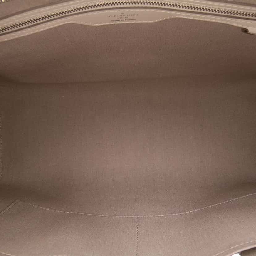 Louis Vuitton Epi Brea MM White Leather Good condition - Model View